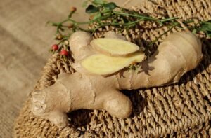15 Effective Home Remedies for Stomach Acidity